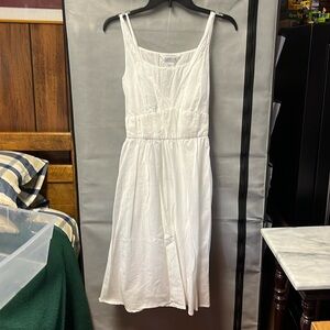 White 100% cotton summer dress.